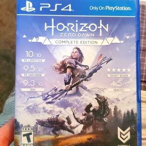 PS4 Horizon zero dawn complete edition